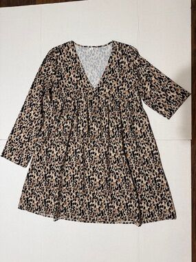 Leopard Print V-Neck Babydoll Top - Tan, Black, Cream ptp19 L34